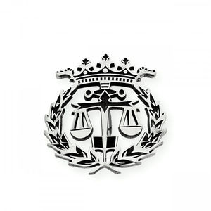 INSIGNIA PLATA DERECHO